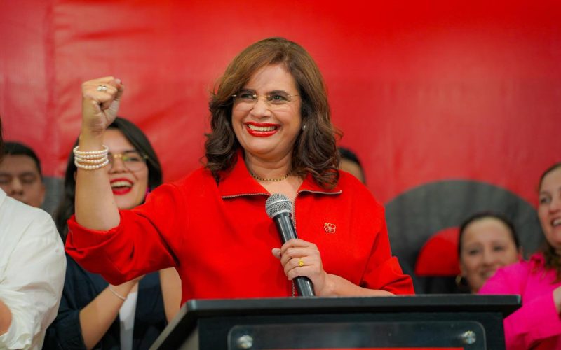 Rixi Moncada experiences declining approval less than three months before Honduran elections